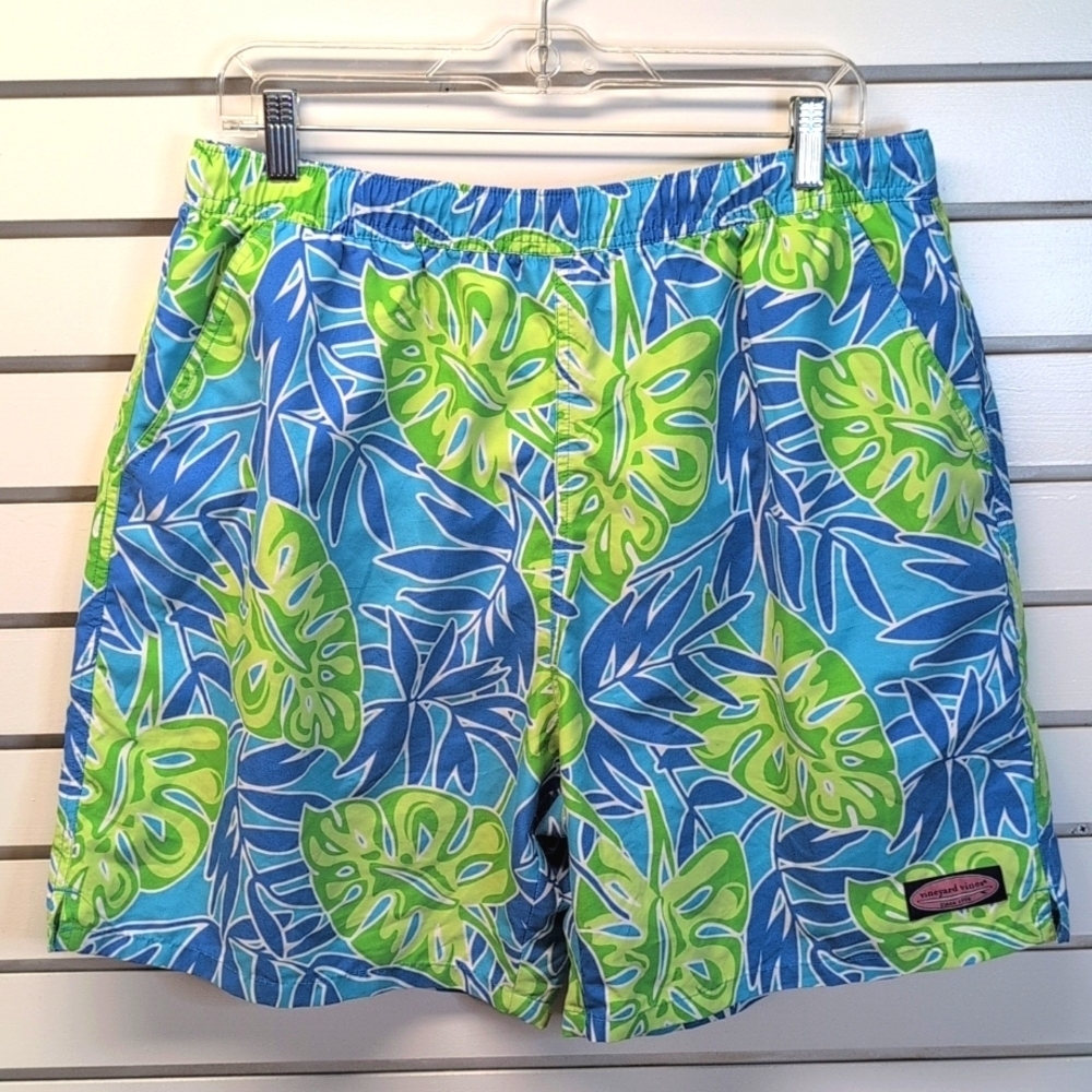 Vineyard Vines Chappy Swim Trunks Tropical Floral Print Size L EUC